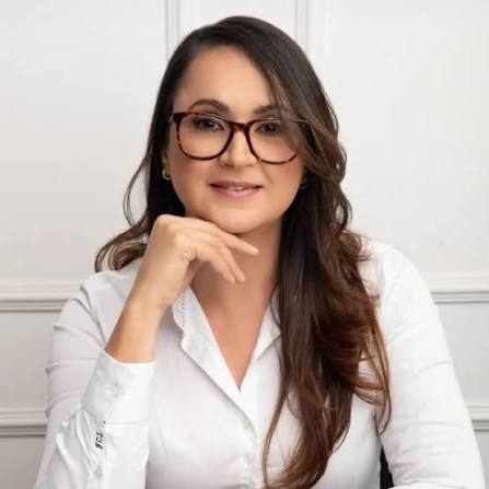 Fabiana Cristina da Silveira