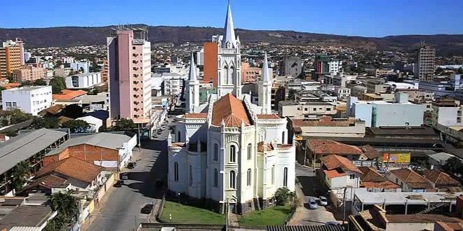 Praça Carlos Versiani